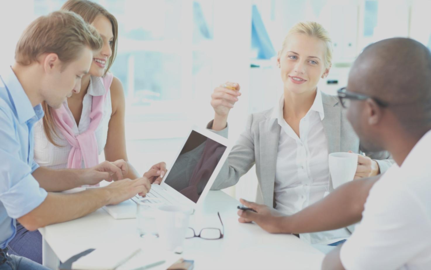 Équipe de recherche nuvetralion au travail